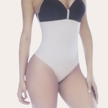 Load image into Gallery viewer, Seamless Clip-On Thong (Black)